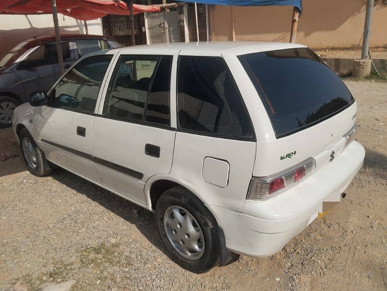 Suzuki Cultus 2015 3