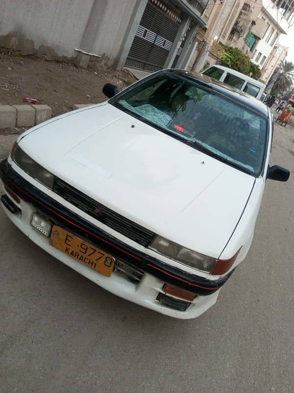 Mitsubishi Lancer 1989, phone 031 three 2 zero 88 five 00 5