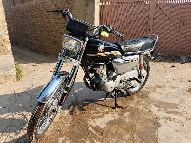 Honda 125 special addition 2