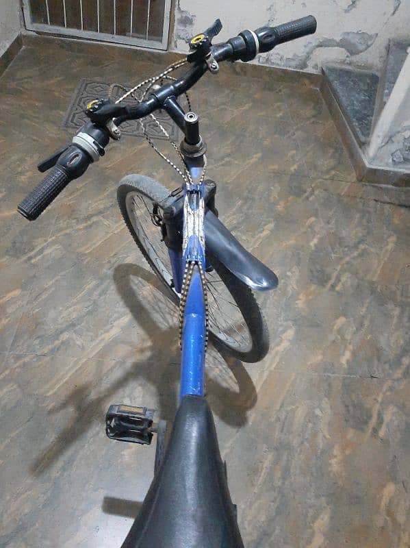 Mountain cycle for sale,we make a deal on message or call 03304002998 0