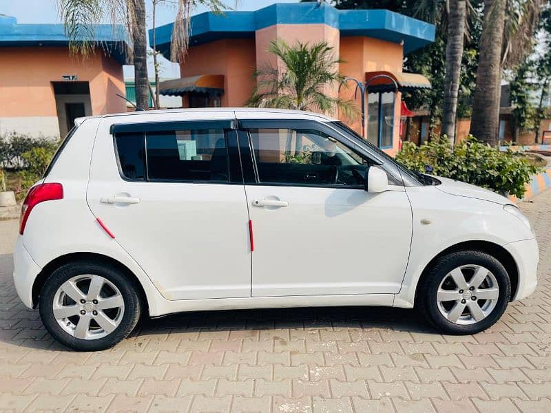 Suzuki Swift 2012 Urgent for sale 2