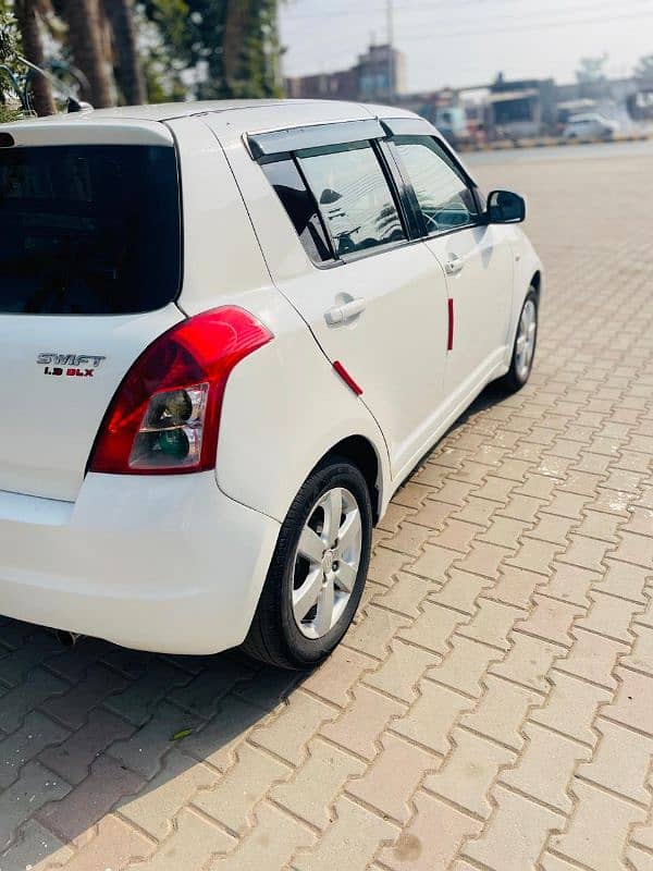 Suzuki Swift 2012 Urgent for sale 7