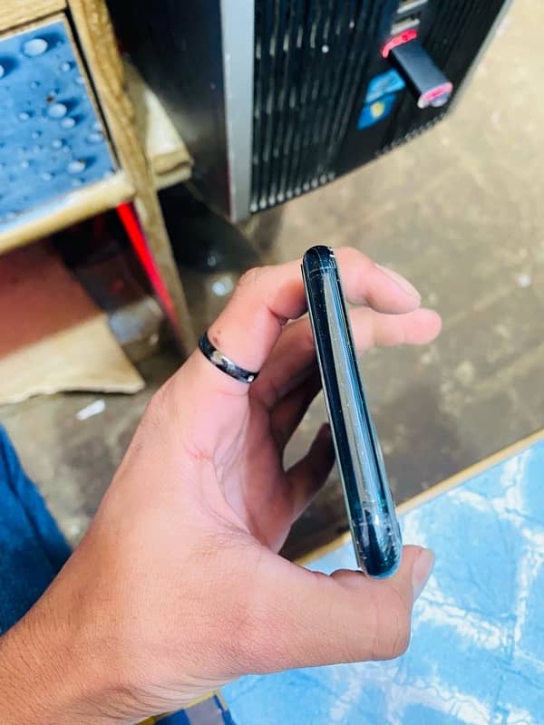 i phone 11 pro max 64 gb 7