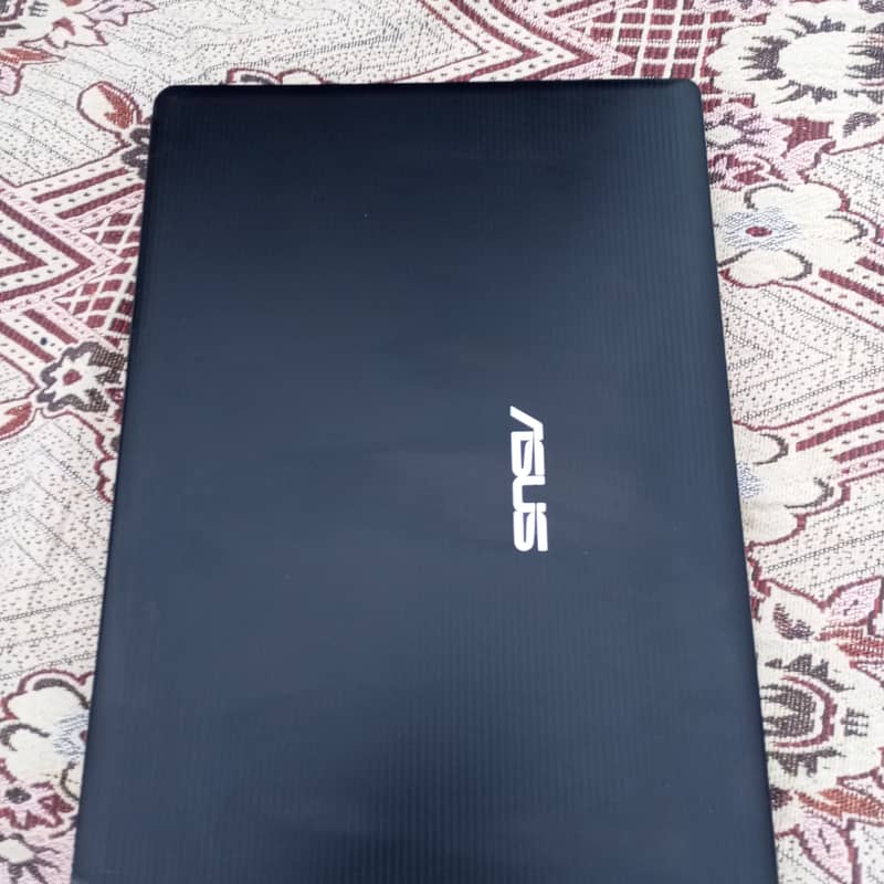 ASUS Laptop i3 For Sale 0