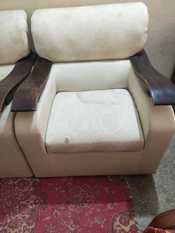 5 seater sofa set in excellent condition 5