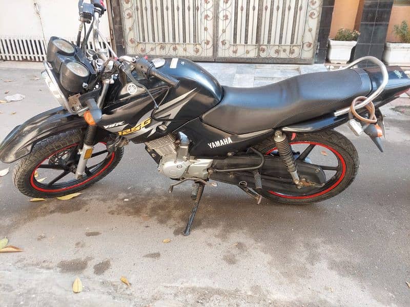 Yamaha YBR 125 G model 2019 0