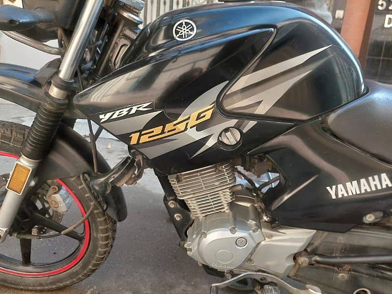 Yamaha YBR 125 G model 2019 6