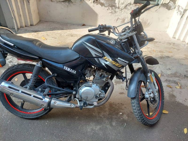 Yamaha YBR 125 G model 2019 9