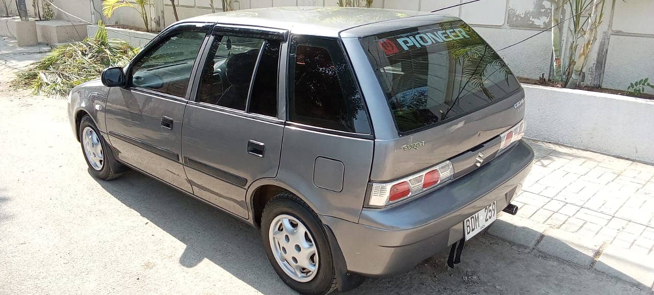 Suzuki Cultus VXR 2015 4