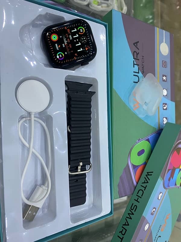 W9 ULTRA SMART WATCH 2