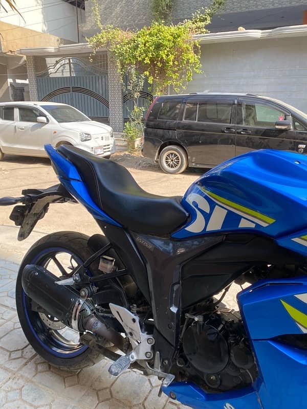 Suzuki Gixxer 150 5