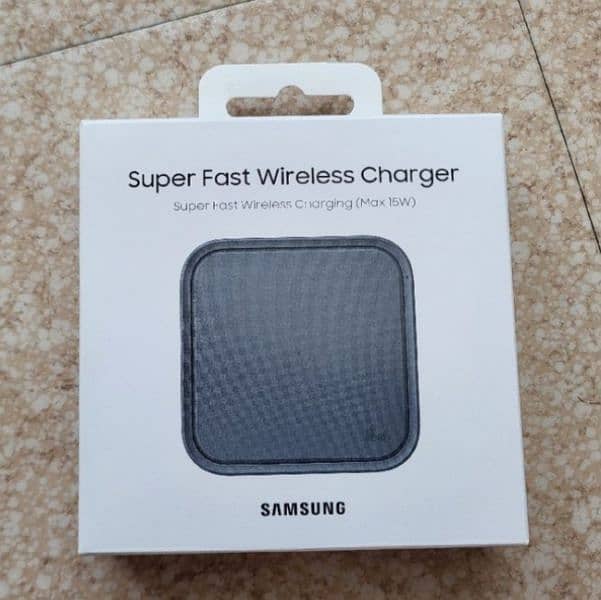 Samsung Super Fast Wireless Charger for sale 0