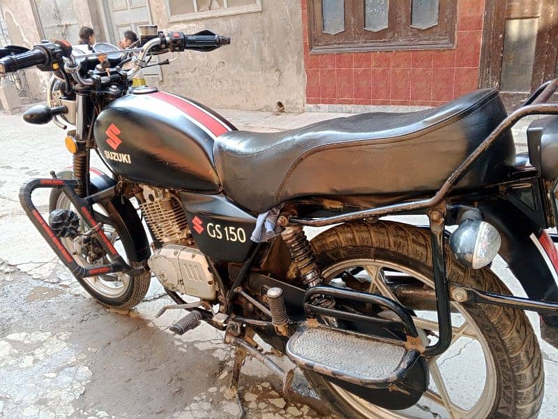 Suzuki bike urgent sale 1