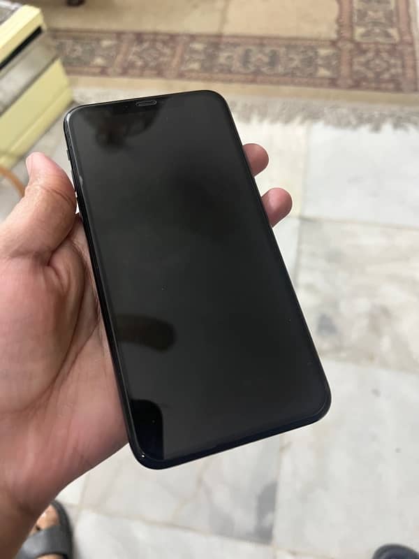 iphone 11 pro max 256GB 8