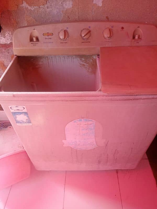 washing machine in good condition 1