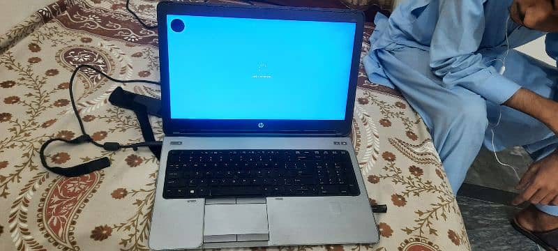 Hp Laptop Intel i5 4th generation 8Gb ram 500 Hard 3