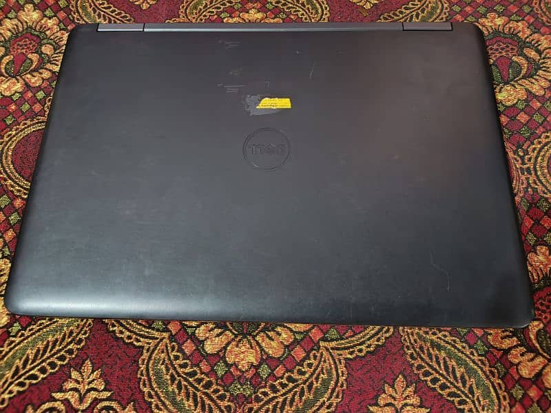 Dell I3 4th Gen 8/320  14' inch 4