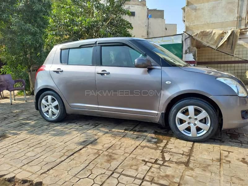 Suzuki Swift 2018 10