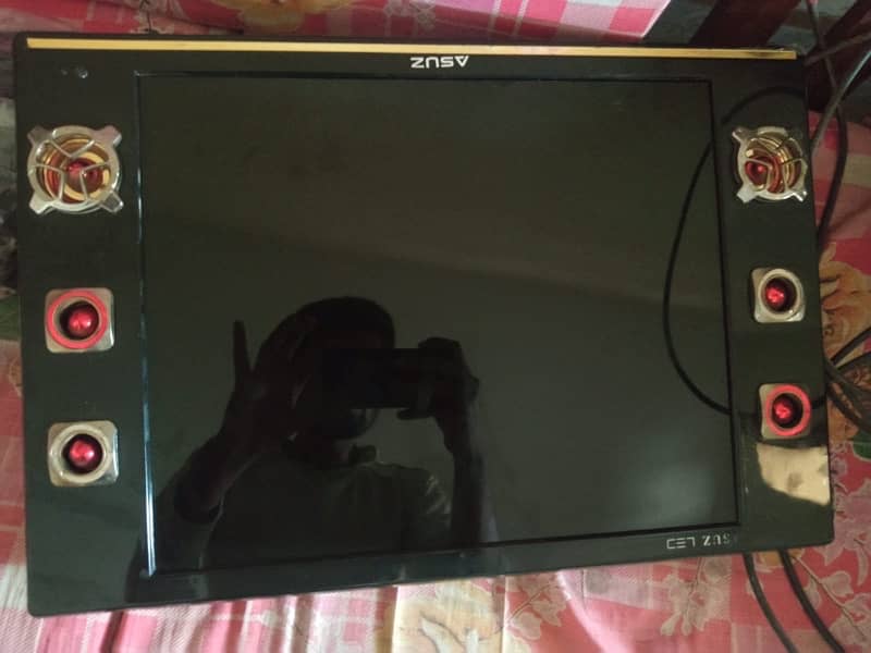 24 inch LED tv good condition 3