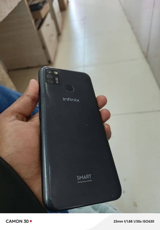 Infinix smart 5 storage 2/32 0