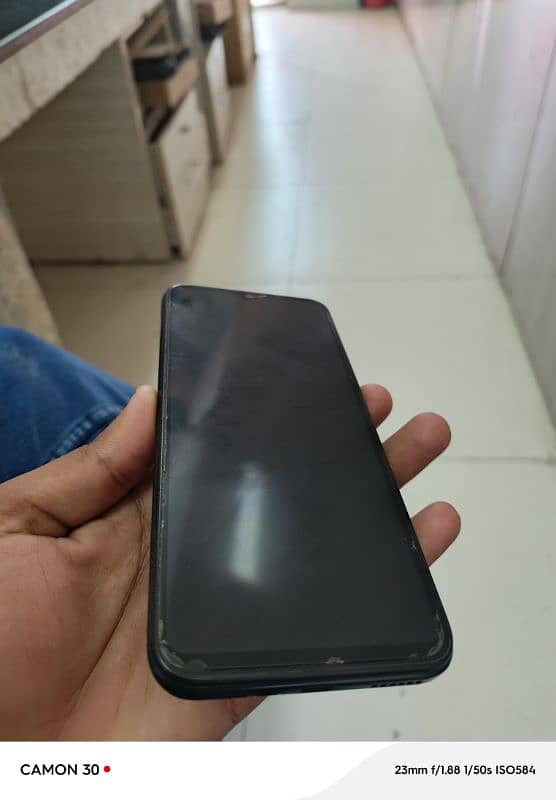 Infinix smart 5 storage 2/32 2