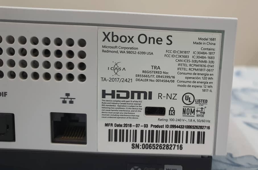 Xbox One S 1 TB Bought From Saudi Arabia for 1200 SAR used for a week 6