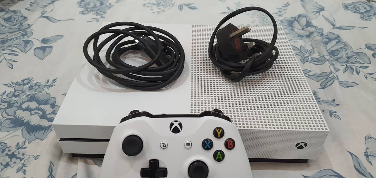 Xbox One S 1 TB Bought From Saudi Arabia for 1200 SAR used for a week 10