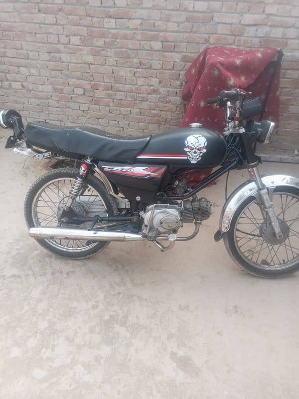 United 100 cc 2019 model 0