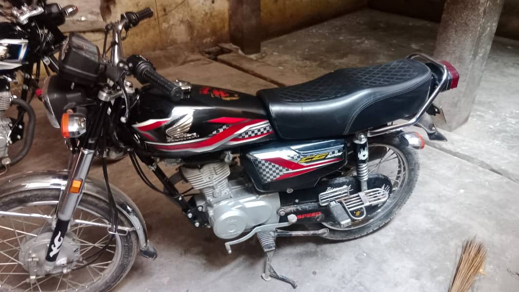 Honda CG 125 Model 2023 | Low Mileage Bike 1