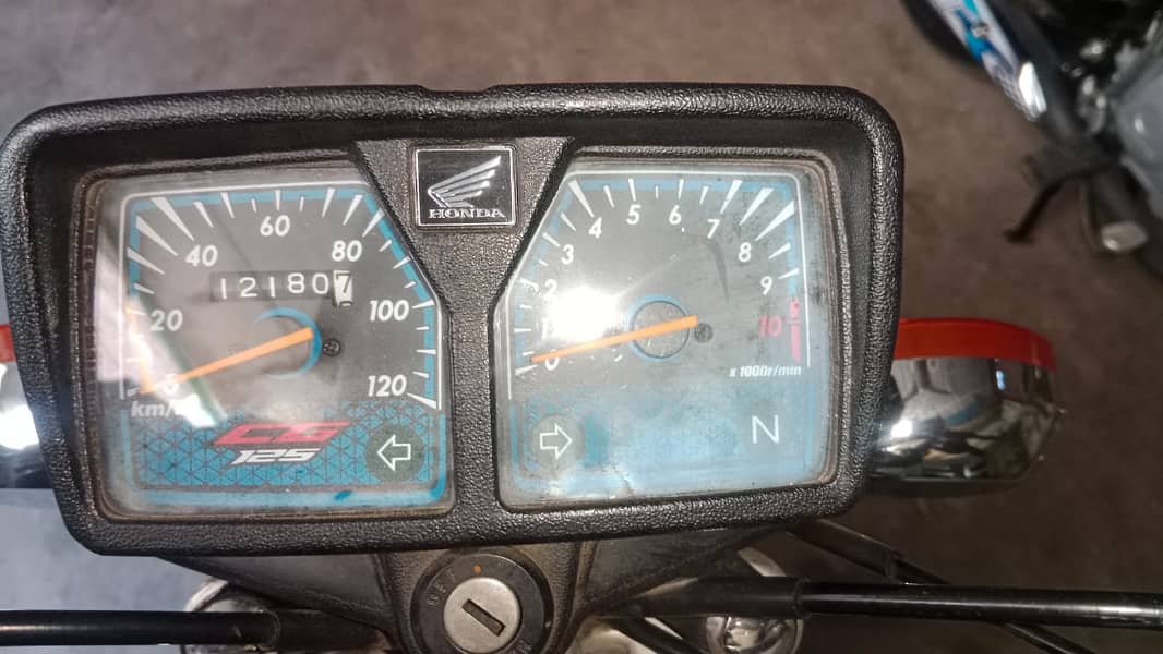 Honda CG 125 Model 2023 | Low Mileage Bike 8