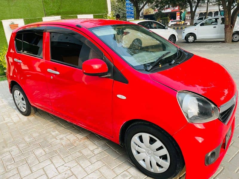 Daihatsu Mira 2013 2