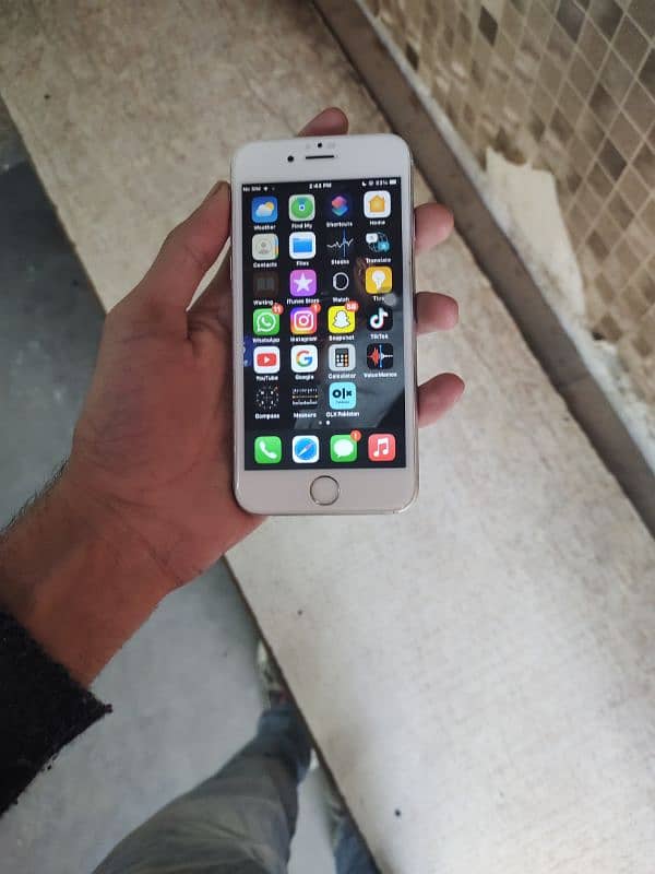 iphone 6s 03177005881 1