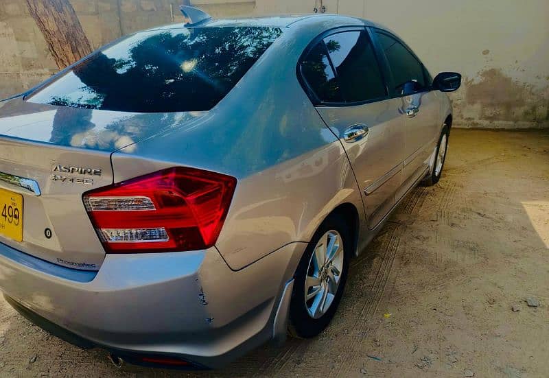 Honda City Aspire 2021 12