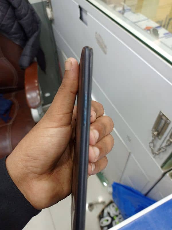 Oppo A83 ( Used condition) 3