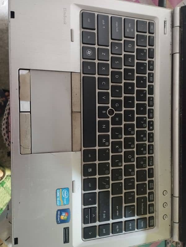 Hp laptop 8460p 3