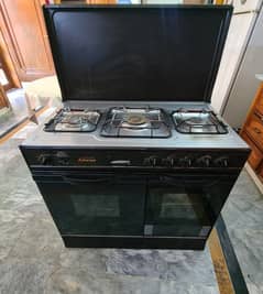 Corona Cooking Range