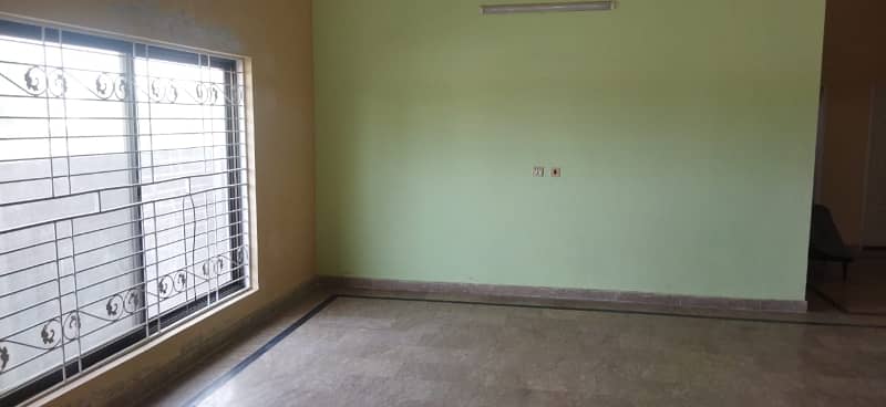 1 KANAL LOWER PORTION AVAILABLE FOR RENT IN FAZAIA HOUSING SOCIETY 2