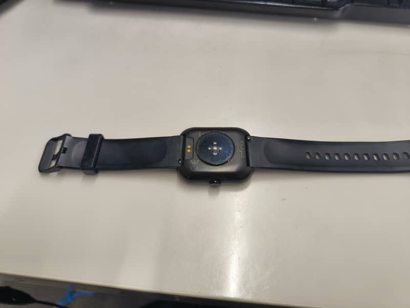 Infinix smart watch XW1 4