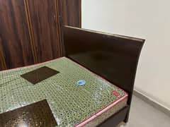 Used bed for Sale