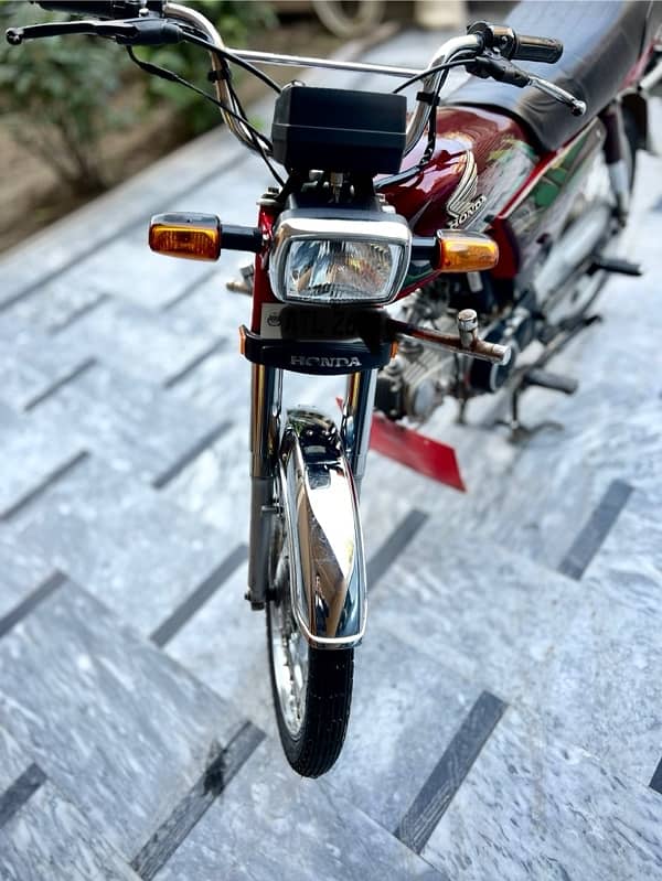 Honda CD 70 4