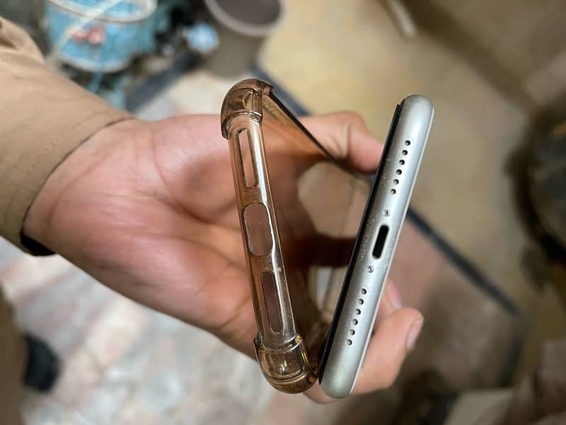 iPhone 11 PTA approved 2