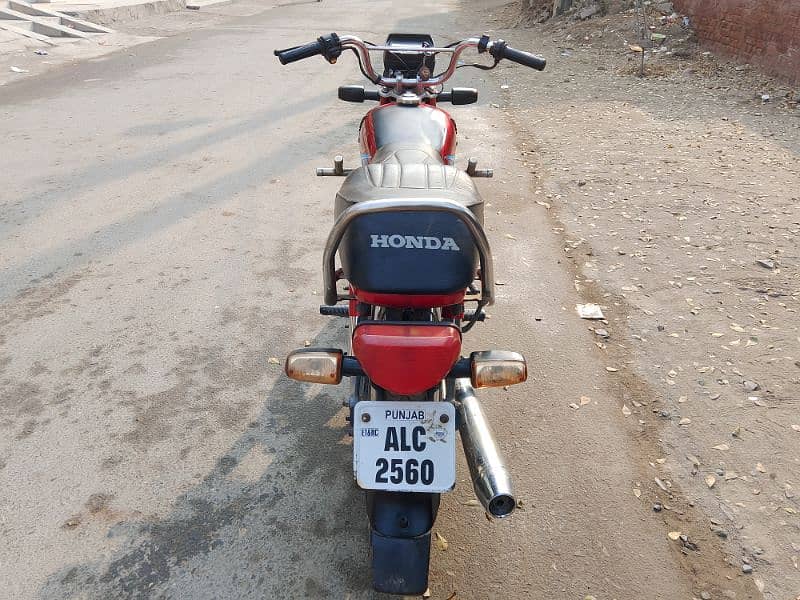 Honda 70 motorcycle 8