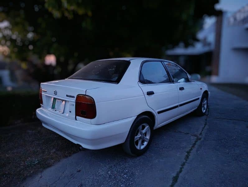 Suzuki Baleno 1998 3