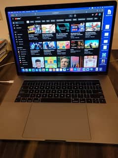 MacBook Pro 2017 15 inches