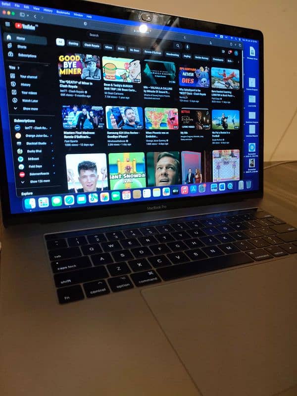 MacBook Pro 2017 15 inches 1