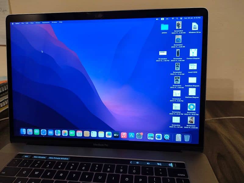 MacBook Pro 2017 15 inches 5