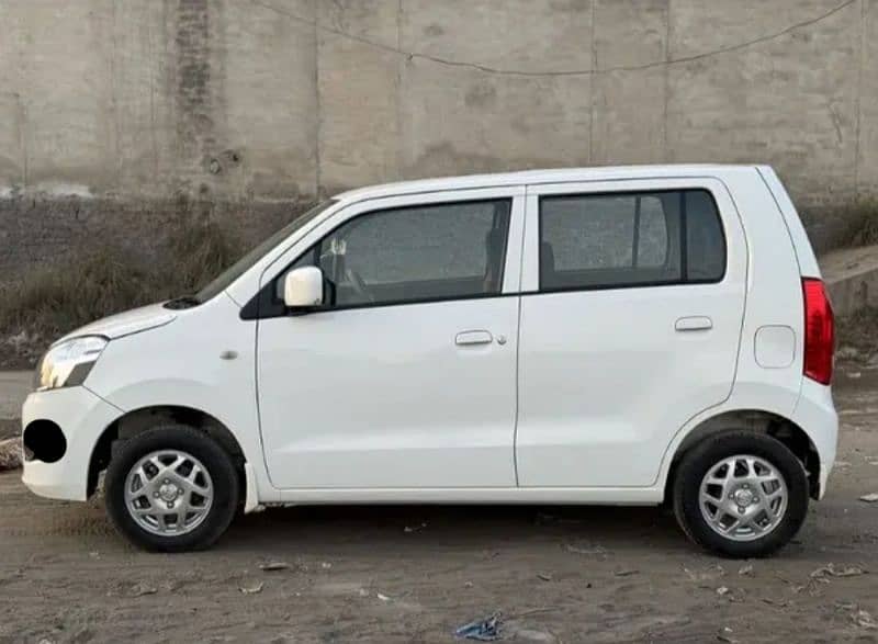 Suzuki Wagon R 2023 1