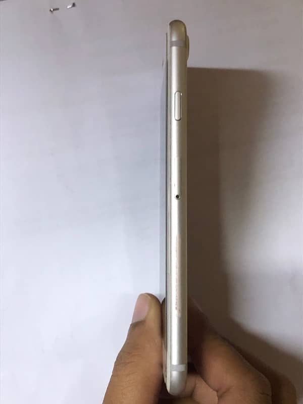 iPhon 7 - 128gb Non PTA 2