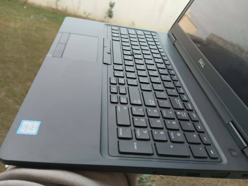 Dell Latitude 5590 i5 8gen 2