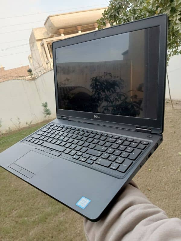 Dell Latitude 5590 i5 8gen 3